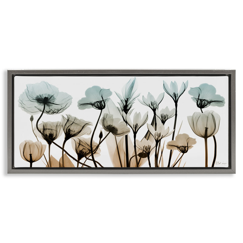 Mélange de fleurs transparentes, Cadre flottant gris lustré, H 14 po x l 31 po