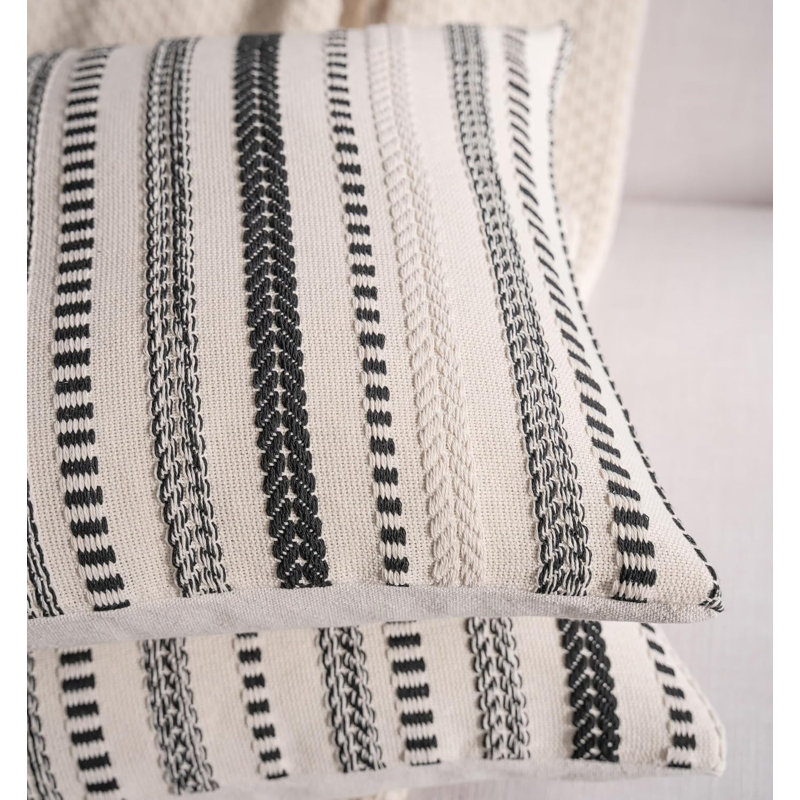 Housses de coussin noir et beige Boho 18 x 18 pouces, ensemble de 2 taies d'oreiller décoratives à rayures texturées pour lit, canapé, salon, chambre à coucher, housses de coussin maison de ferme