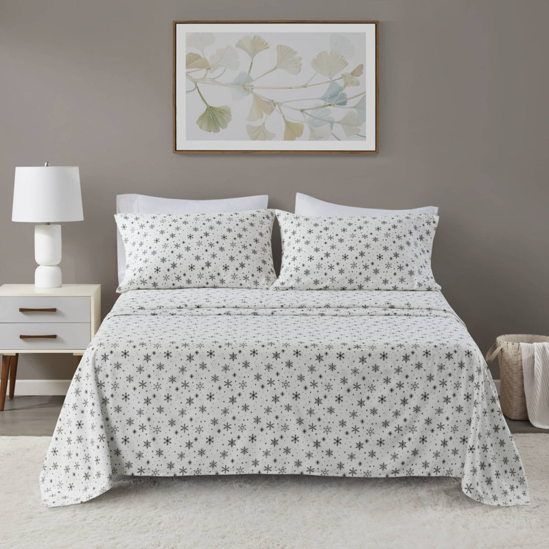 4-Piece 100% Cotton Flannel Printed Sheet Set,Black Snowflakes, King Sheet Set