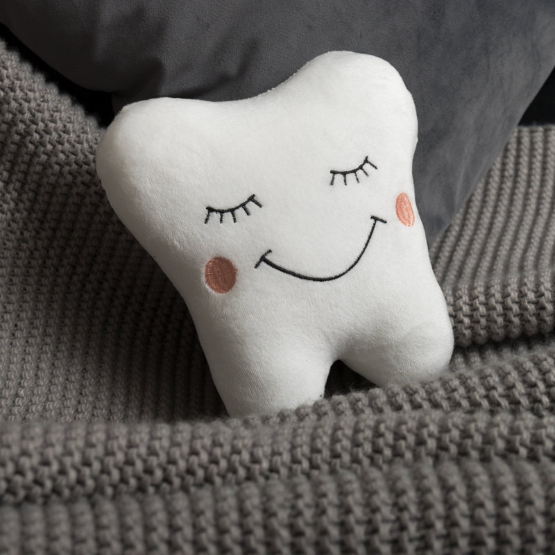 Coussin décoratif en forme de dent avec pochette Dear Tooth Fairy 9 po x 7,8 po