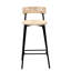 2 tabourets de comptoir en corde de papier tissés à la main. Style Chaises de bar pour appartement. Structure en métal noir, siège blanc crème. Et fonctionnelle à la maison. Polyvalent. Facile à installer