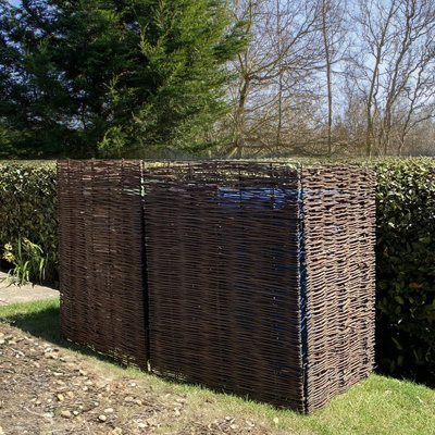 Wicker Trash Can Enclosure