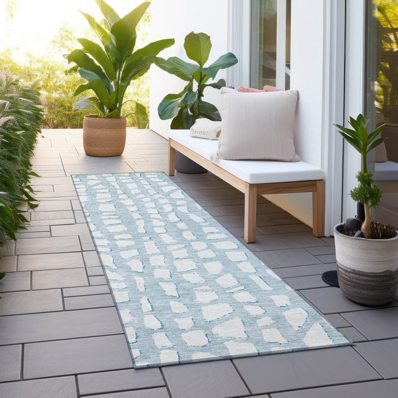 Lamanna Striped Machine Woven Washable Indoor / Outdoor Area Rug with Non-Slip Backing , Runner 2'3" x 7'6"