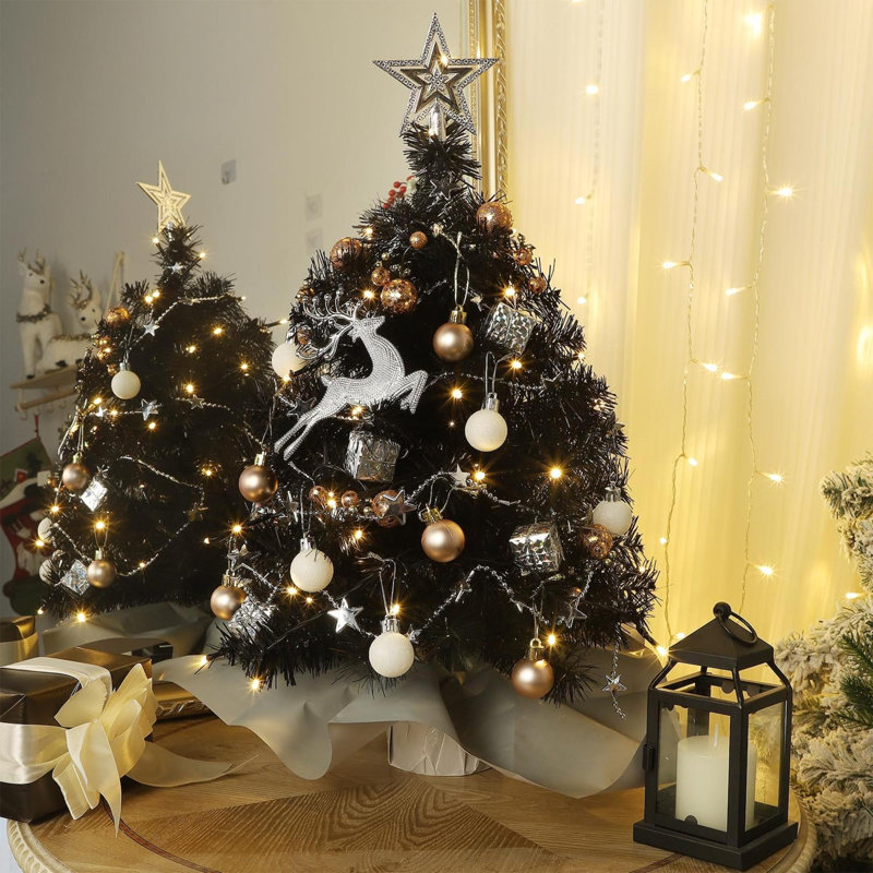 Mini sapin de Noël noir d'Halloween, pin de Noël artificiel éclairé de table 24 pouces / 2 pi, petit arbre à piles et minuterie avec 50 lumières DEL, pour un décor de fête