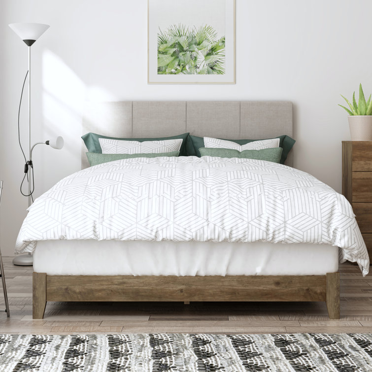 Aimaan Upholstered Platform Bed Queen 