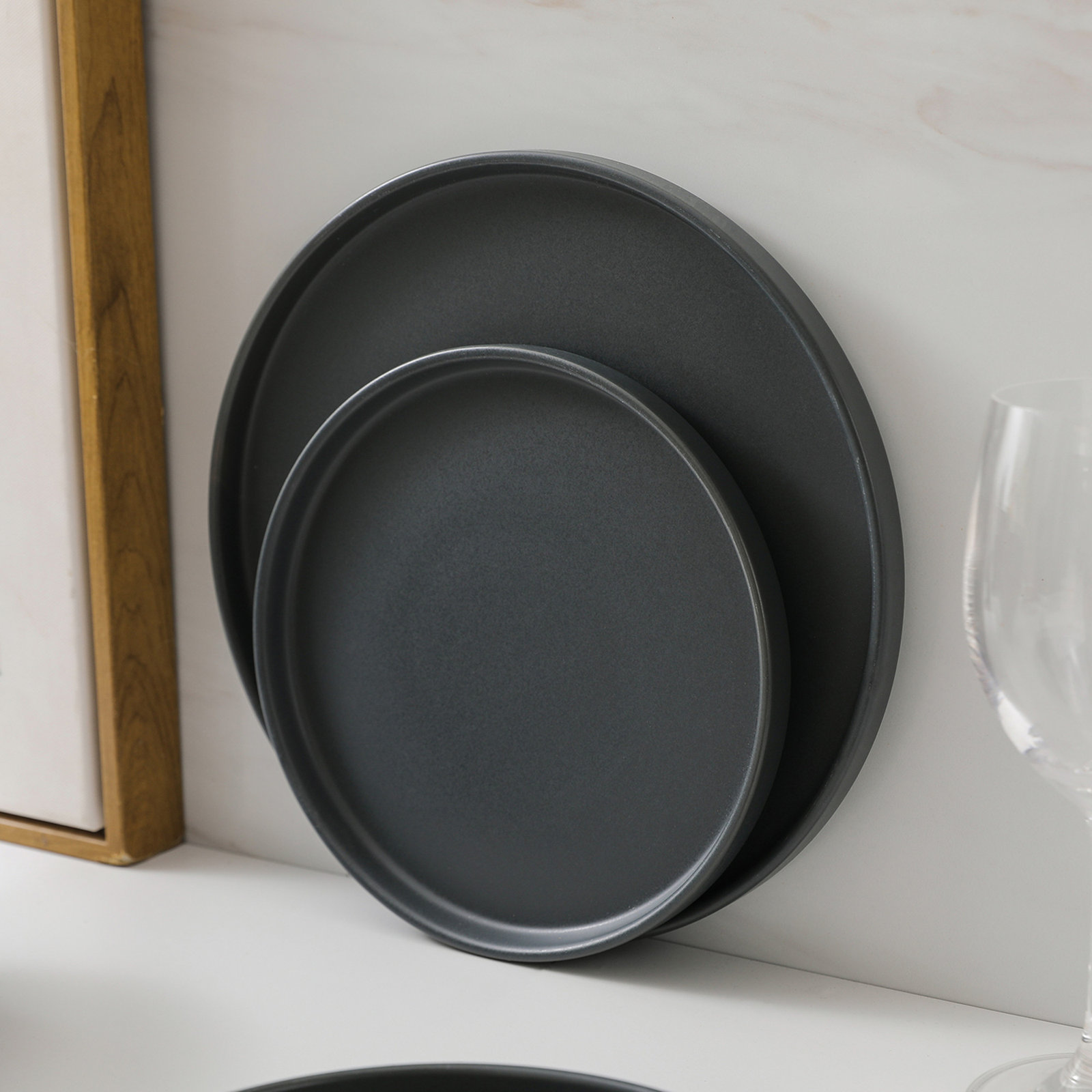 Celina Stoneware Dinnerware Set, Grey, 16