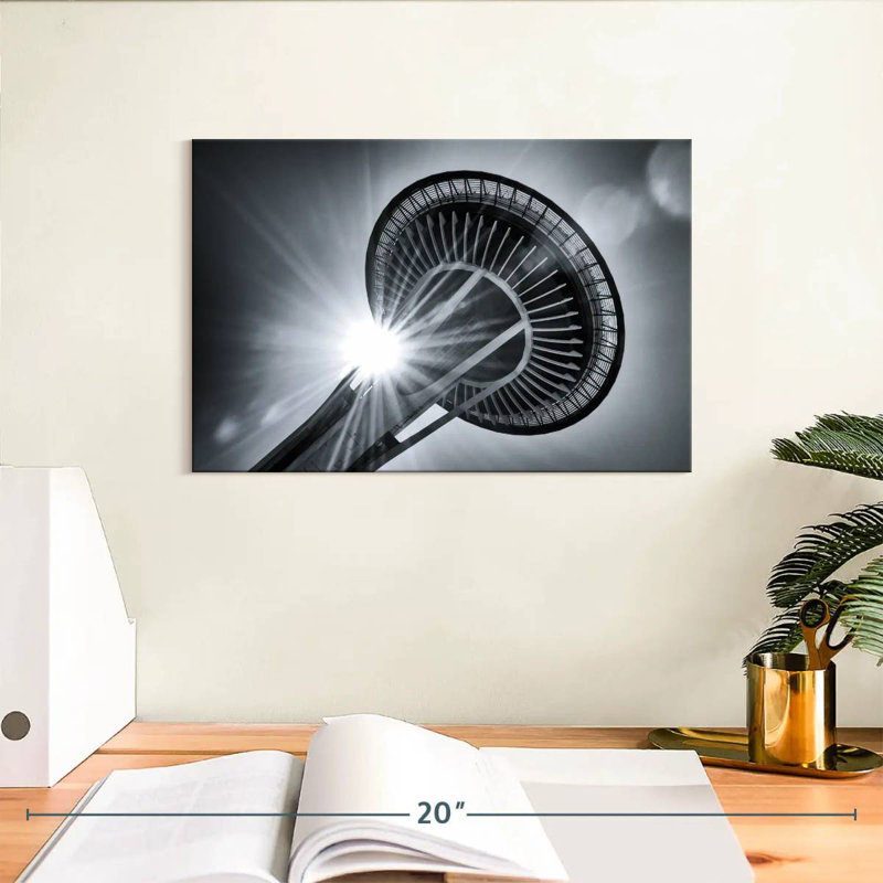 Lilie Space Needle Sunburst, H 8 po x l 12 po