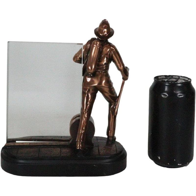 Hideshi People Figurines & Sculptures