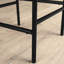 Tabouret à hauteur de comptoir noir avec attrait moderne, assise confortable, siège rustique, convenant à la famille dans une salle à manger