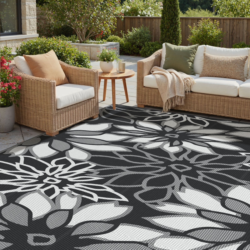 Recycled P.E.T Floral Rug, Black; White, Rectangle 9' x 12'