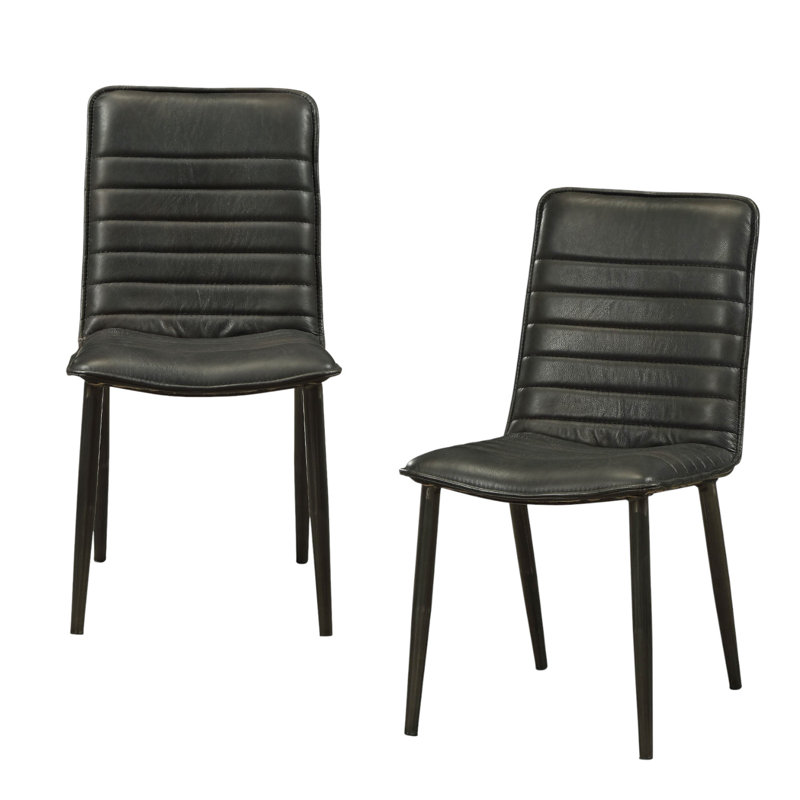 Ensemble de deux chaises d'appoint noires en similicuir