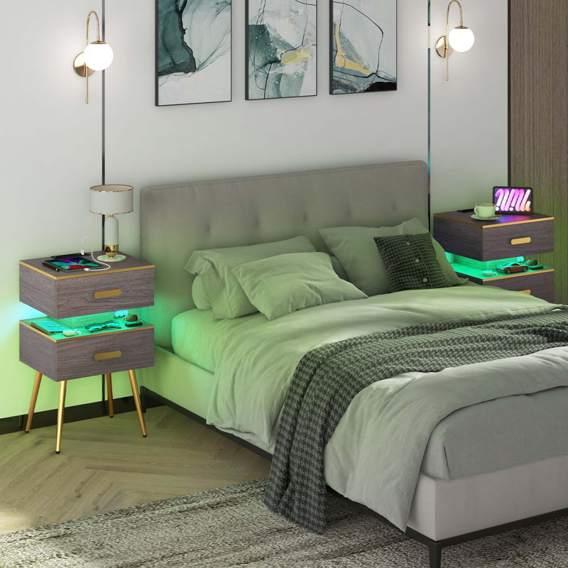 17.5'' W Nightstand