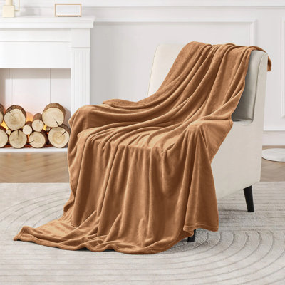 Ultra-Soft Mink Fleece Blanket - Plush, Lightweight & Warm - Cozy All-Season Throw For Bed & Sofa