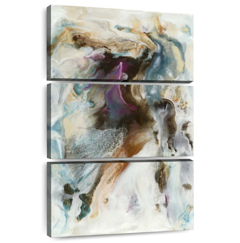 Avery Queen Of The World I, 74" H x 48" W