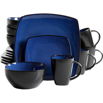 Dinnerware Set
