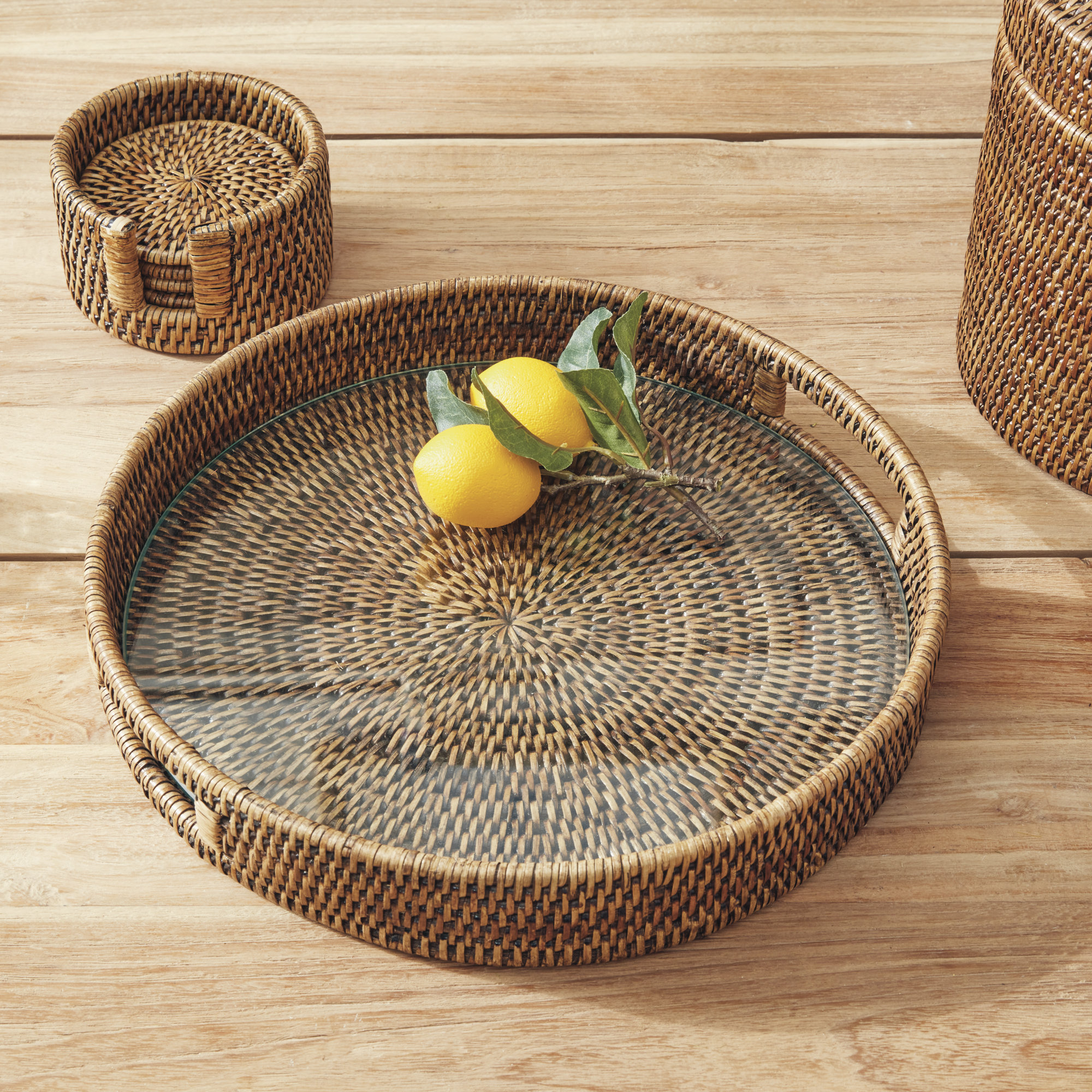 Mariska Round Glass Tray, Brown