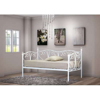 Willenhall Daybed  (Trundle Not Included)