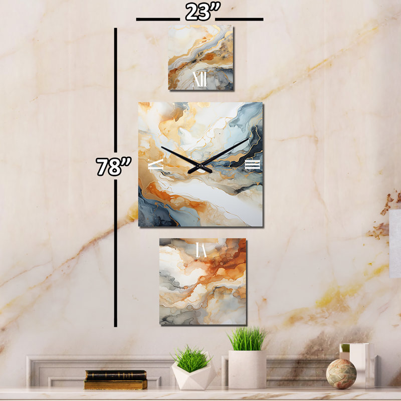Makenli Metal Wall Clock