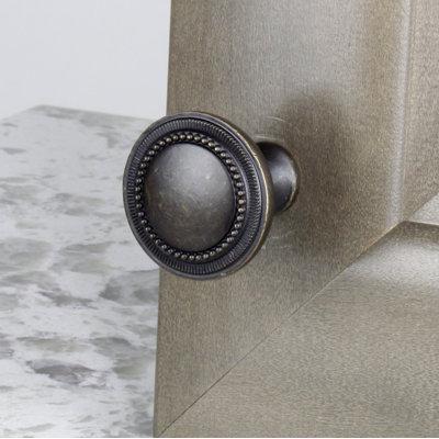 Hand Painted Kentwood 1 1/4" Diameter Round Knob
