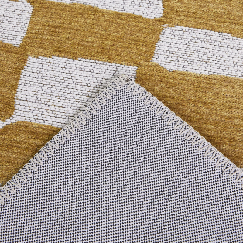 Rectangle Canales géométrique tissé à la machine recyclé P.E.T. Tapis jaune / blanc, Rectangle 5 pi 3 po x 7 pi