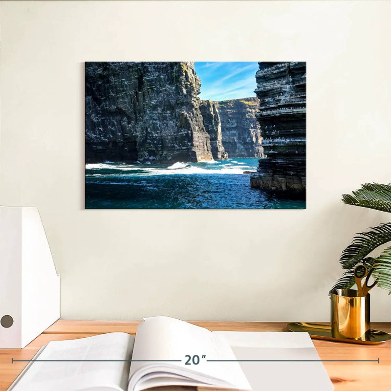 Kavia Sea Cliffs, 8" H x 12" W