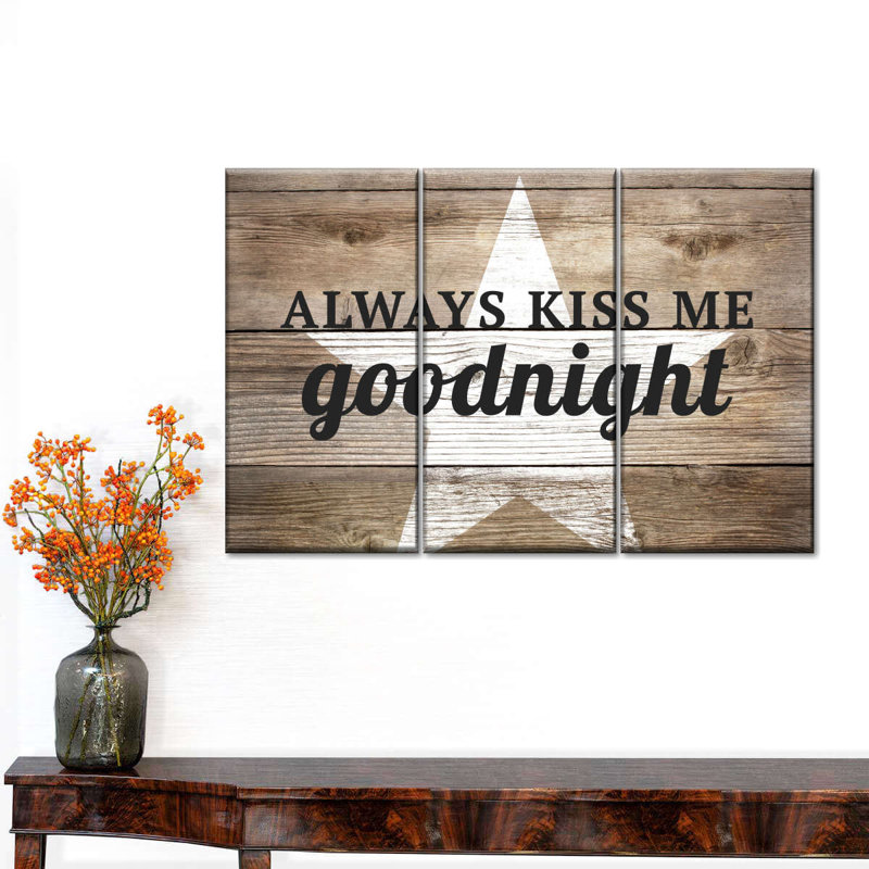 «Kiss Me Goodnight Love», ensemble de 3 typographie sur toile, H 57 po x l 36 po x P 1,25 po