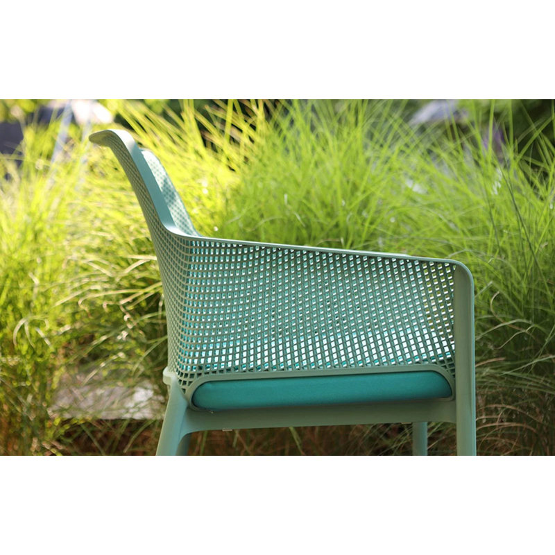 Net Outdoor Lounge Chair, Willow