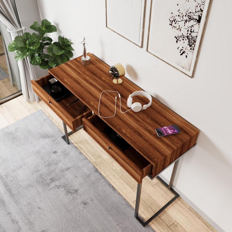 Commode Lekhraj, Noyer