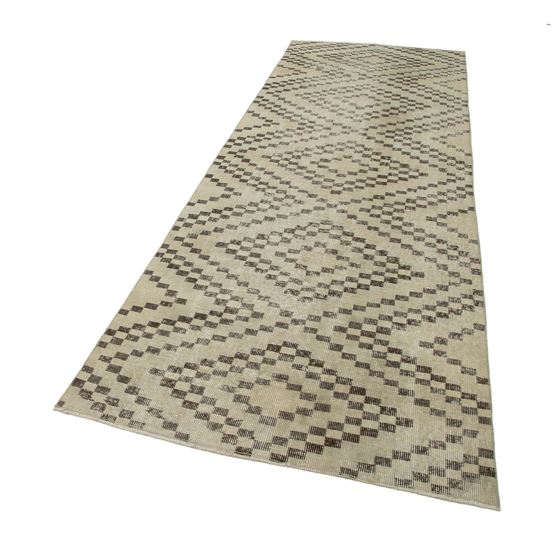 Tillett Hand Knotted Area Rug