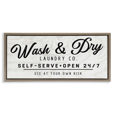 «Self Service Laundry», art mural encadré par Valerie Weiners