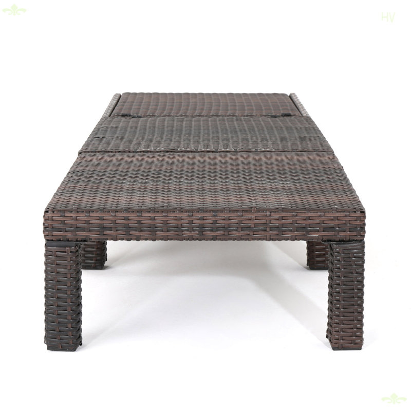 Chaise longue d'extérieur sans coussin