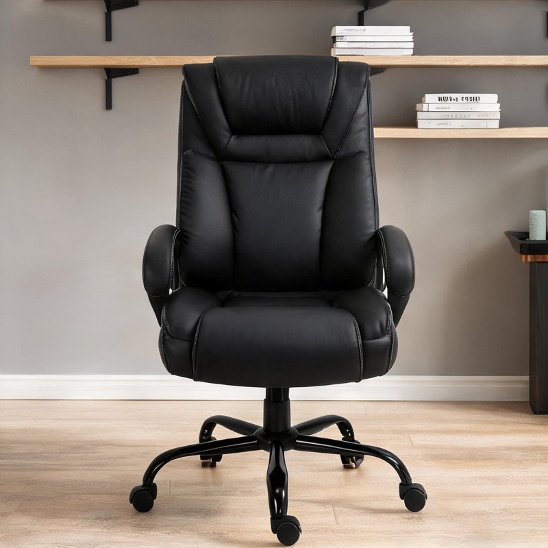 Fauteuil de bureau ergonomique massant en cuir PU noir de jais, avec hauteur réglable, bascule et roulettes pivotantes pour une utilisation intensive.