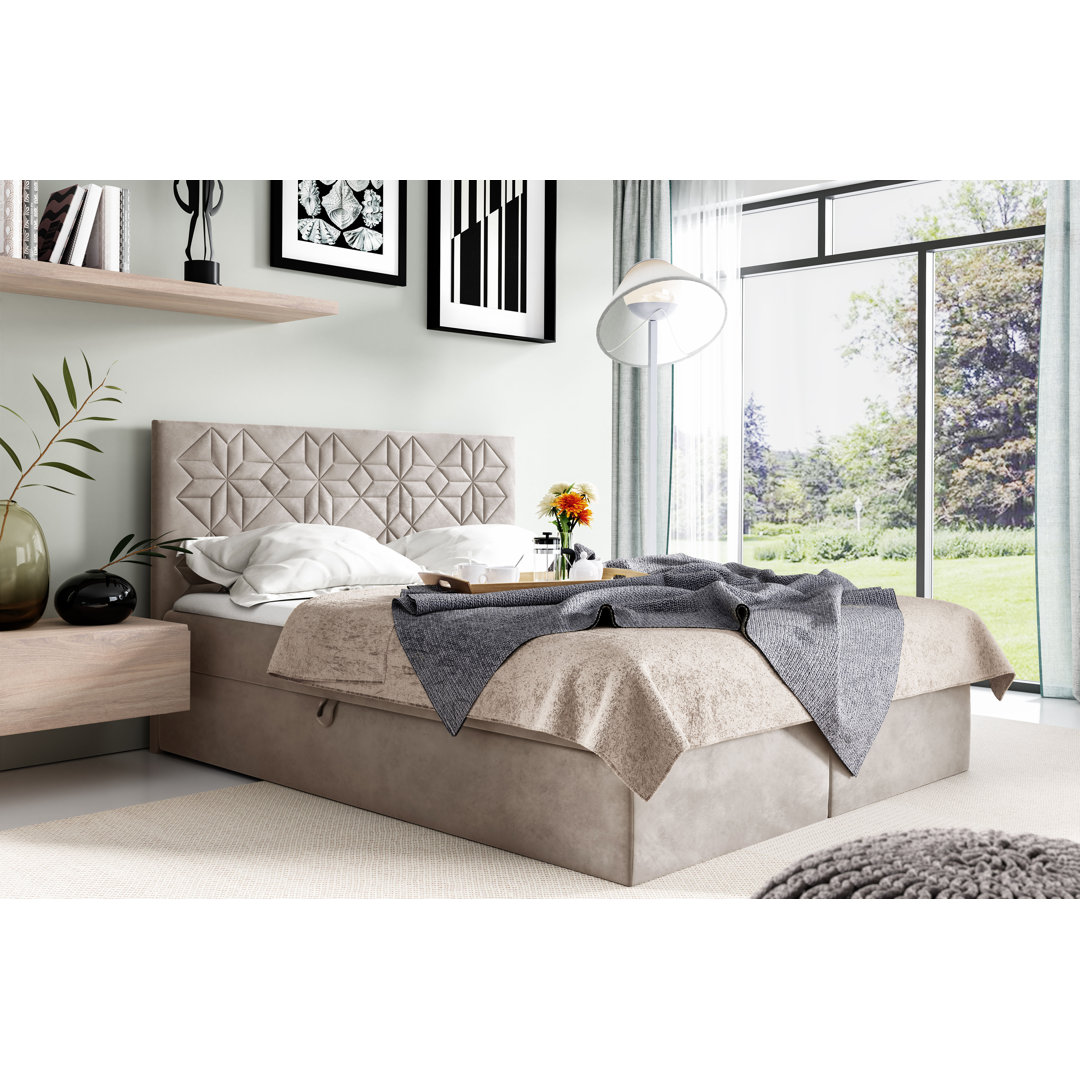 Boxspringbett Buariki mit Topper und Bettkasten