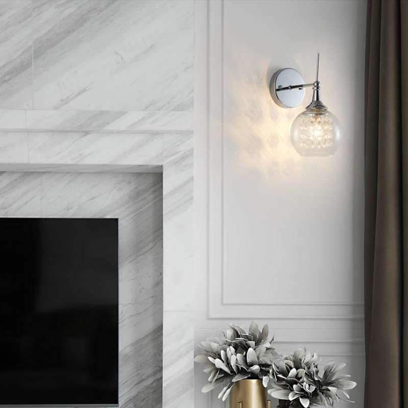 Vita Armed Sconce