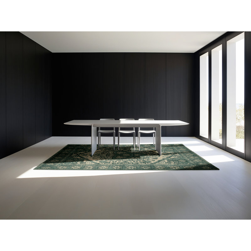Machine Washable Bucktown St Patties Modern & Contemporary Abstract Rug in Green – SageGreen Binding, 8x10