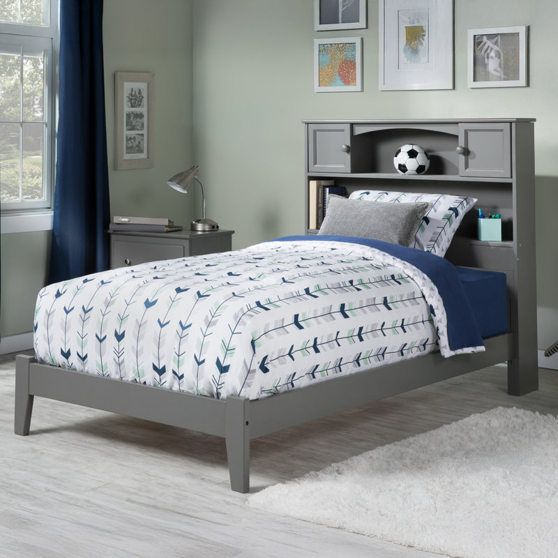 Lit avec base en bois massif Bouldin, Simple TG, Gris
