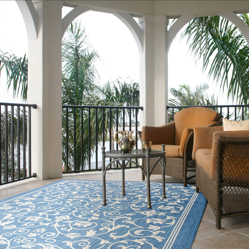 Cokley Performance Floral Indoor/Outdoor Area Rug, Rectangle 5'3" x 7'7"