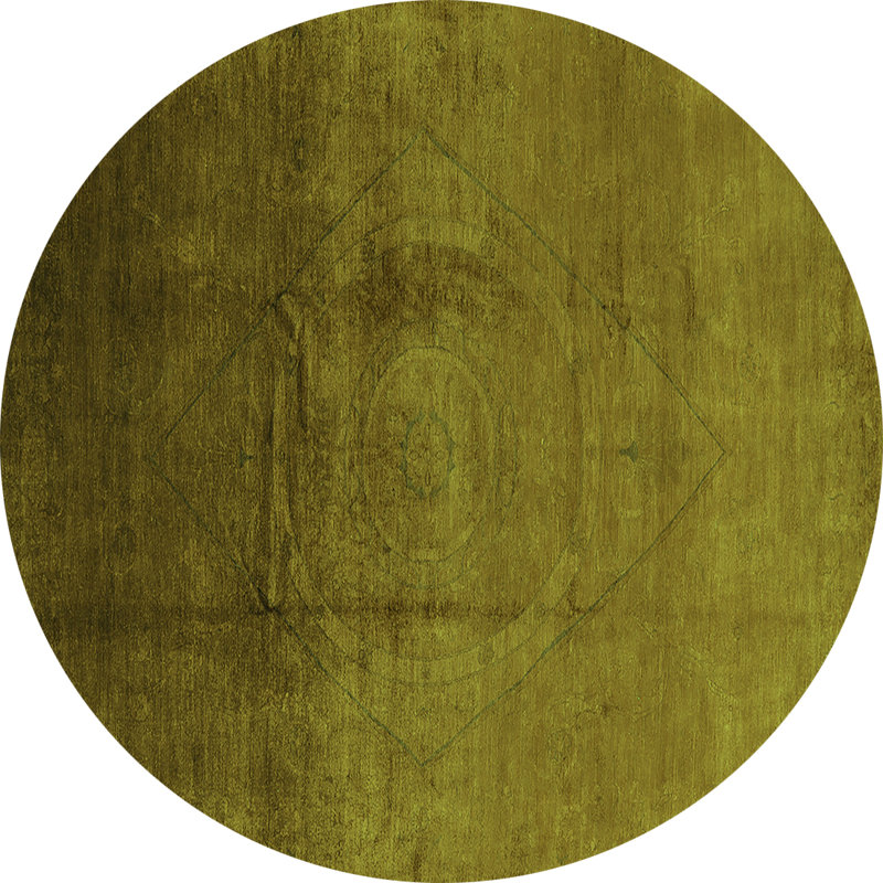 Henly Performance Oriental Indoor Rug, Round 7'