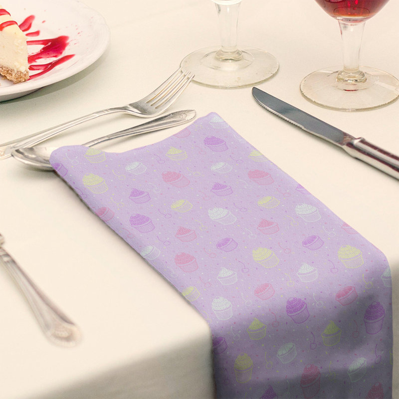 Serviette de coton à motif petits gâteaux classic, Alternance de mauve, Sergé de coton, H 0,1 po x l 10 po x P 10 po