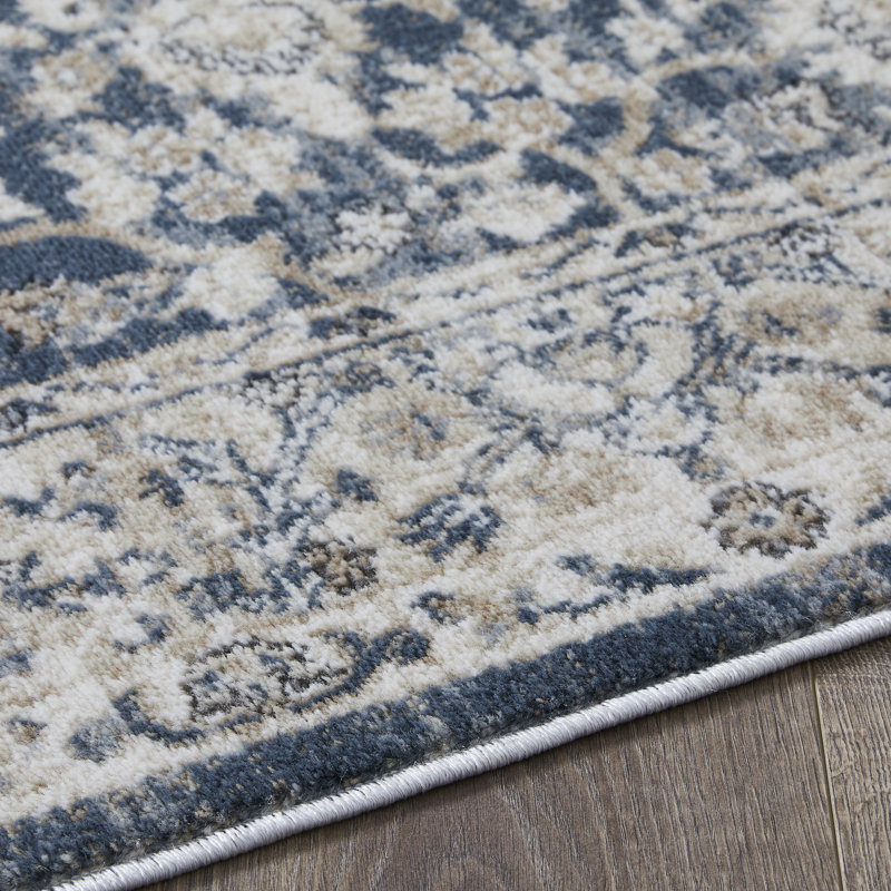 Aldonija Oriental Indoor Rug, Rectangle 5'3" x 7'3"