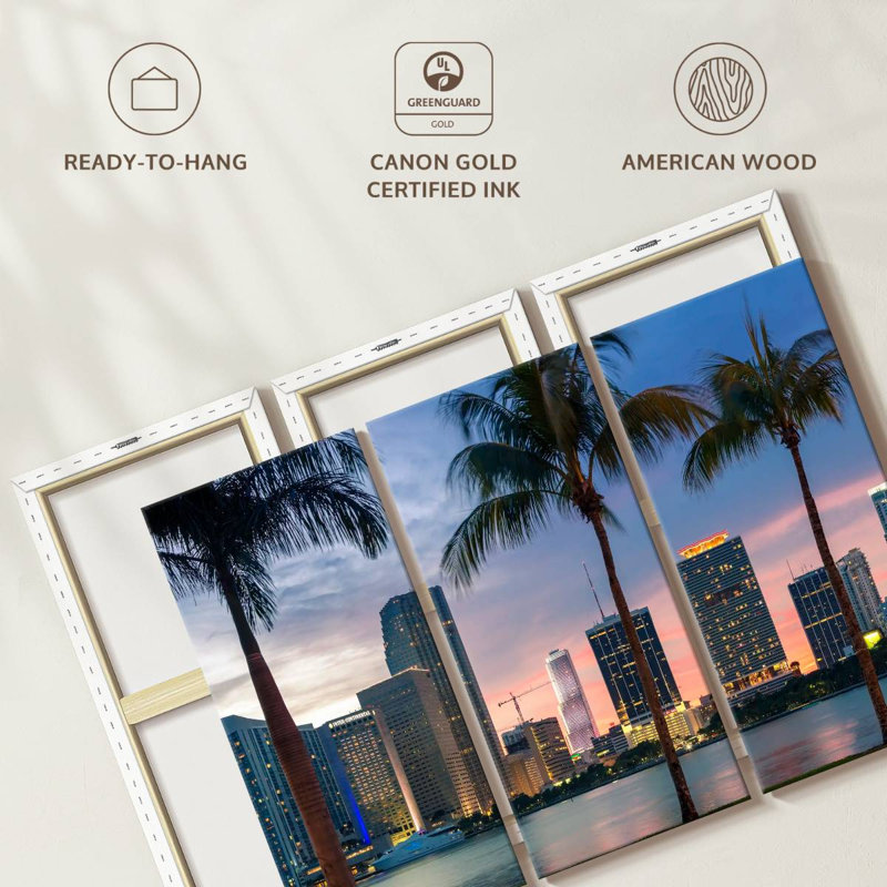 «Miami Skyline At Dusk» sur toile, 24" H x 38" W