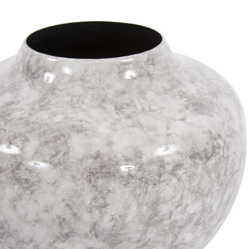 Vase de table en métal Erkin