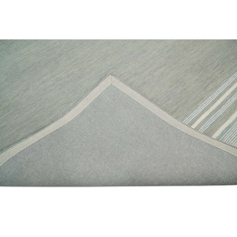 Ivory and Gray Tufted Wool 8' x 10' Handmade Area Rug