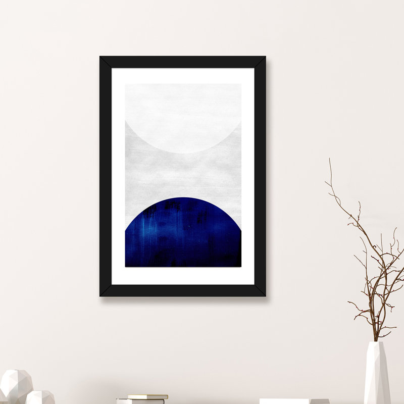 «White and Cobalt» par LEEMO - Impression d'art graphique, H 32 po x l 24 po x P 1 po, Papier avec cadre noir