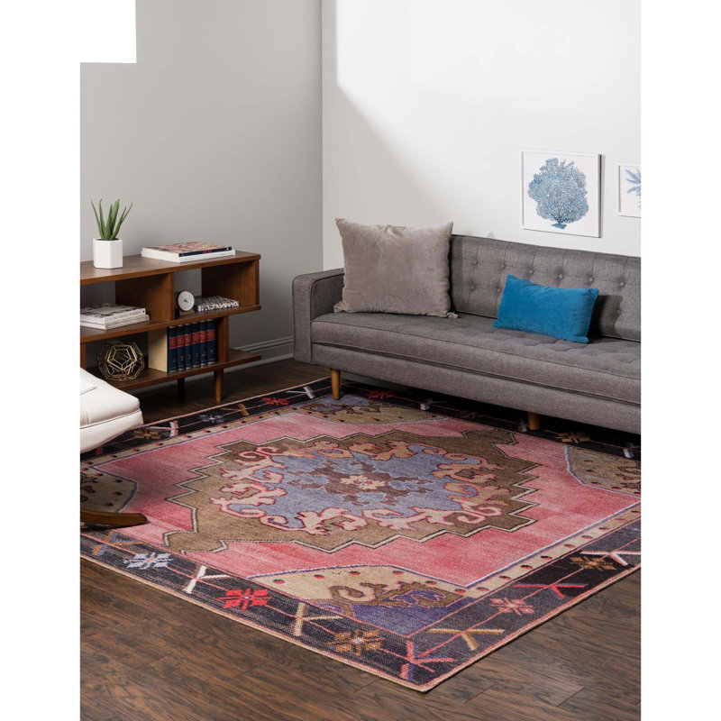 Glessite Chenille Geometric Indoor Rug, Square 7'6"