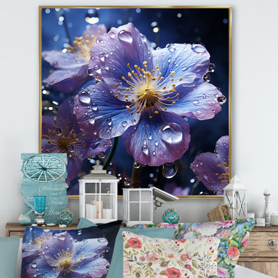 " Violets Are Integrated Into A Mixed " Print
