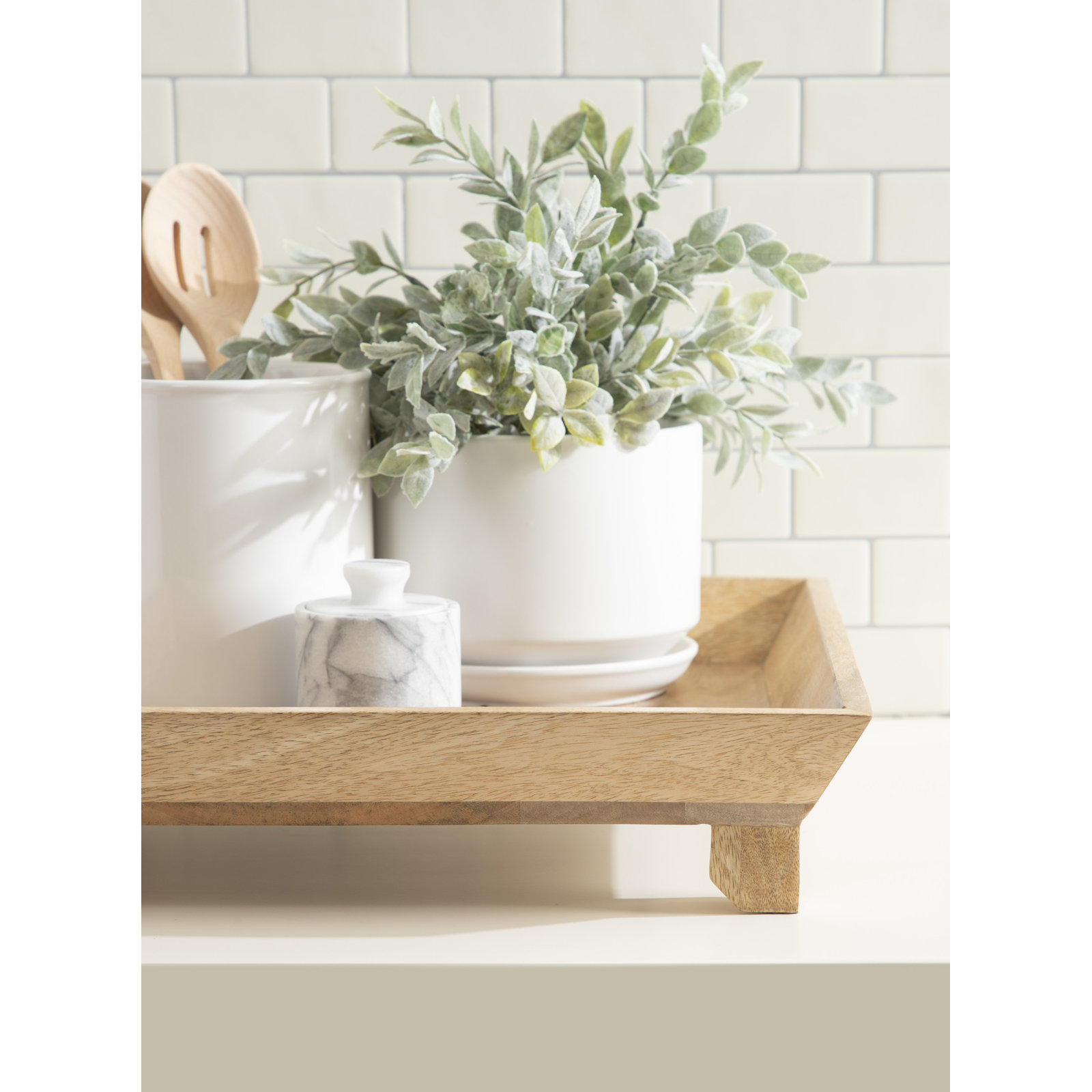 Des Decorative Tray, 3.5" H x 18" W x 18" D