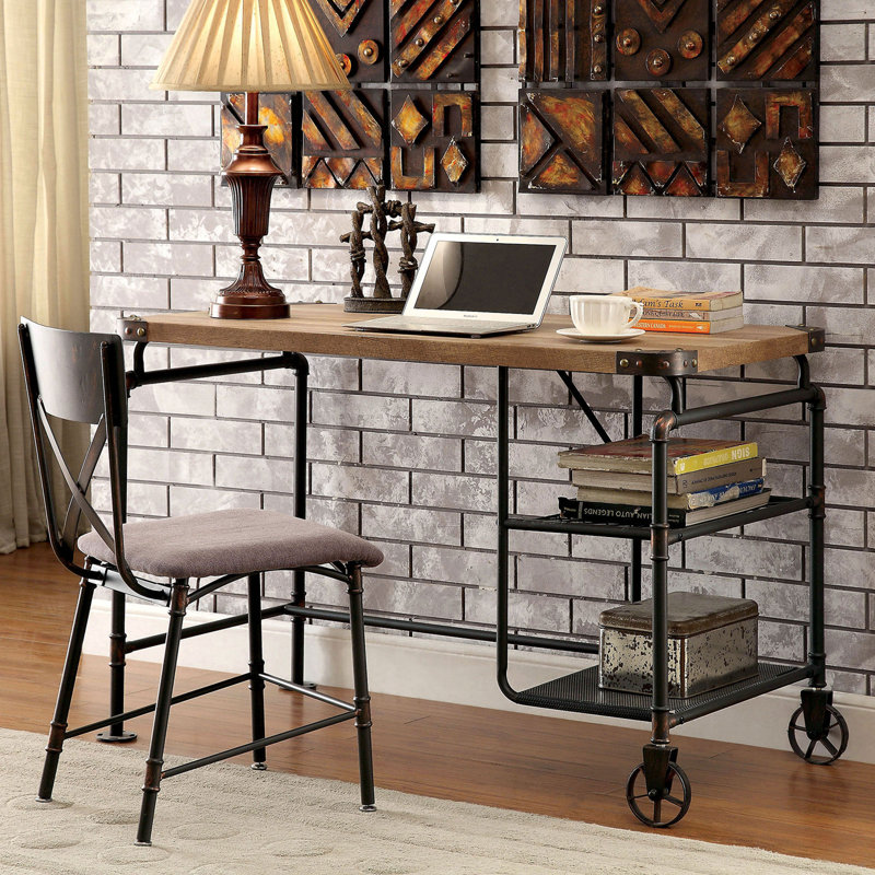 Bureau 47 po, roulette industrielle, métal noir, bois brun
