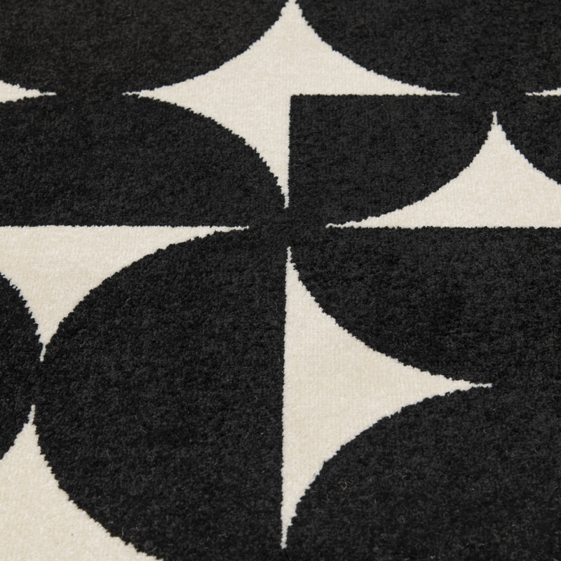 Wade Logan® Bairo Black/White Indoor/Outdoor Rug & Reviews | Wayfair