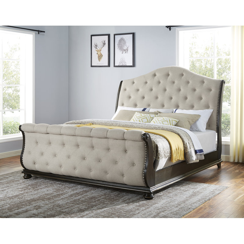Aniah Upholstered Sleigh Bed, King